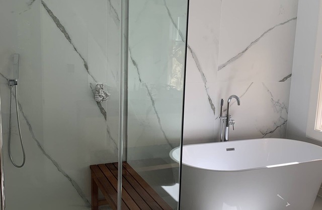 Gorgeous Amagansett Private Luxurious Renovated Suite