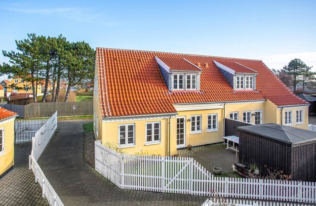 Gorgeous home in Skagen with kitchen