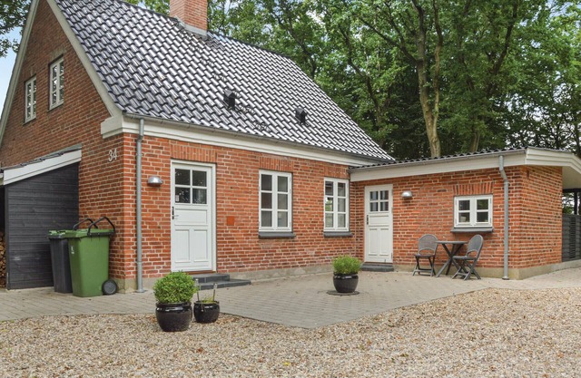 Gorgeous home in Tistrup with kitchen