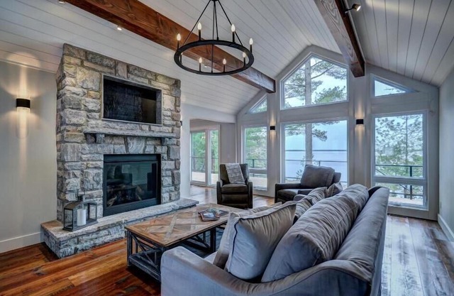 Gorgeous New Build w/Main Cottage, Guest Cabin, Bunkies & Boathouse! Sunsets!