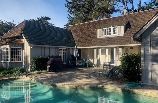 Gorgeous Redwood Home Steps to the Beach