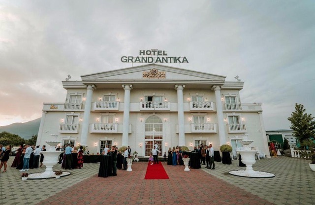 Grand Antika