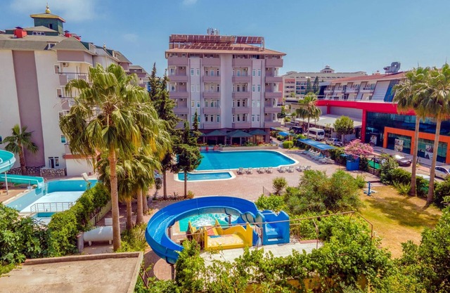 Grand Bahama Beach Hotel