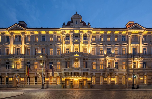 Grand Hotel Vilnius, Curio Collection by Hilton
