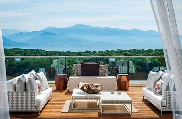 Grand Luxxe 2BR Spa Suite – Tranquil Luxury with a Private In-Suite Spa