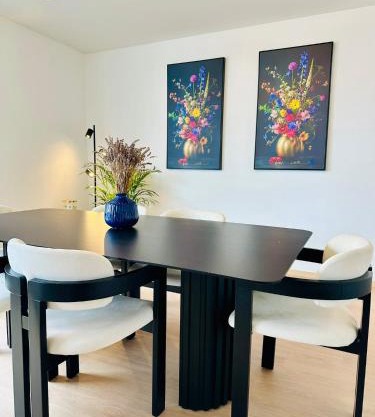 Grand Place View - 2bd - Exclusive Apartment