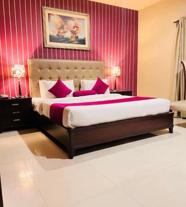 Grand Regent Hotel and Suites