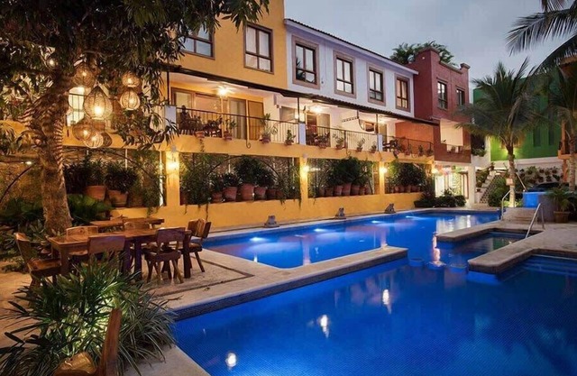 Great 2BR Master Suite at Luxurious Hotel
