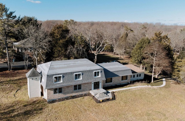 Great Falls Modern Escape: 10BR/5BA Luxury Retreat!