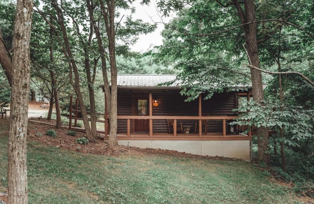 Great Frontier Cabin at American Heartland Cabins