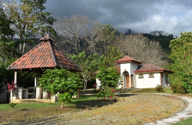 Great location close to golf, beaches and Ojochal