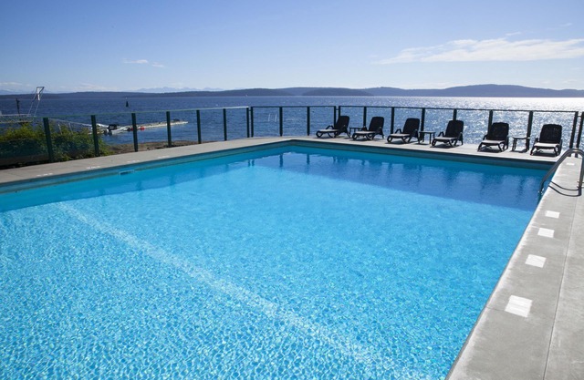 Great location in the waterfront building