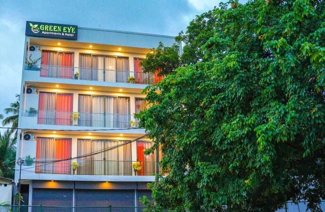 Green Eye luxury apartments & Hotel