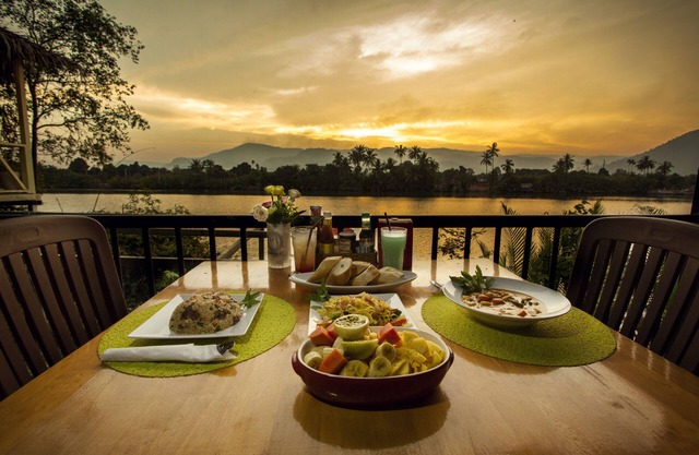Green Mango Bungalows