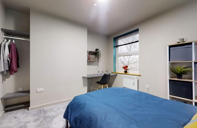 Green Room 4 with Garden View