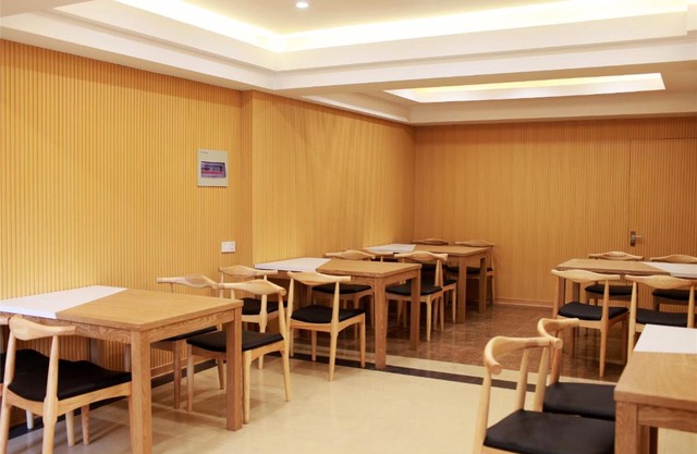 GreenTree Inn AnHui HeFei HuangShan Road DaXiDi 1912 Express Hotel