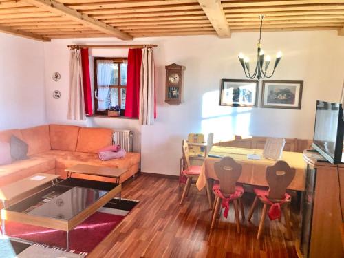 Große FeWo mit Pool Sauna & Hallenbad in Ferienanlage Bayerischer Wald