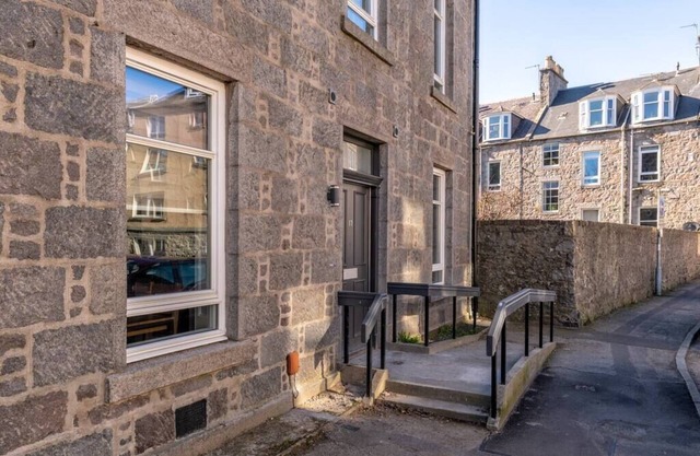 Ground Floor - Albyn Area