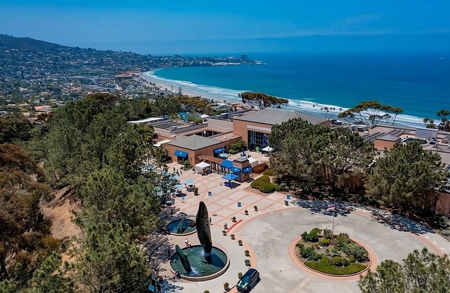 Group Getaway in San Diego! 2 Spacious Suites with Breakfast, Pet-friendly!