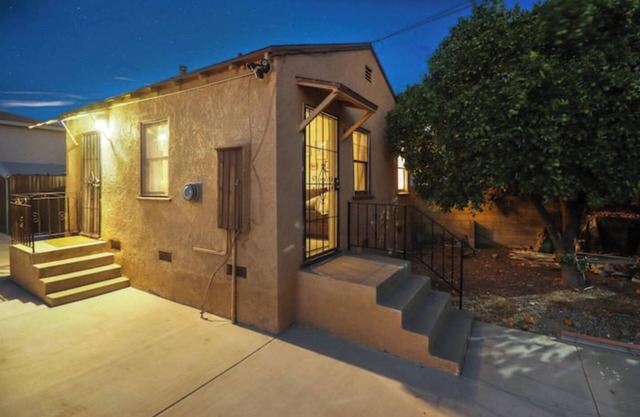 Guest Home in Lakewood