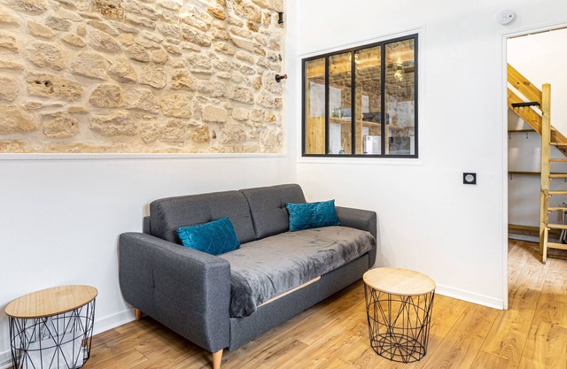 GuestReady - Colored tiles in Pré-Saint-Gervais