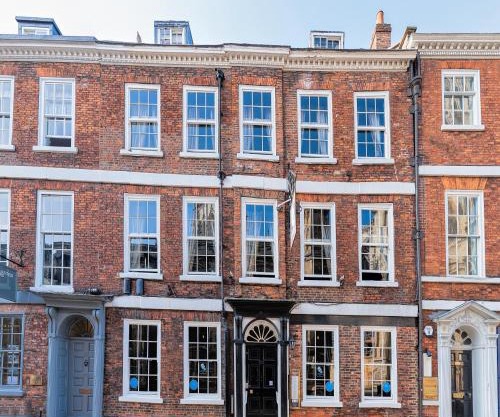 Guy Fawkes Inn