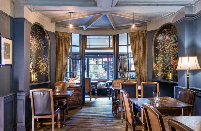 Guy Fawkes Inn