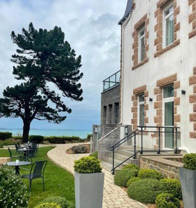 Hôtel Les Costans, The Originals Relais