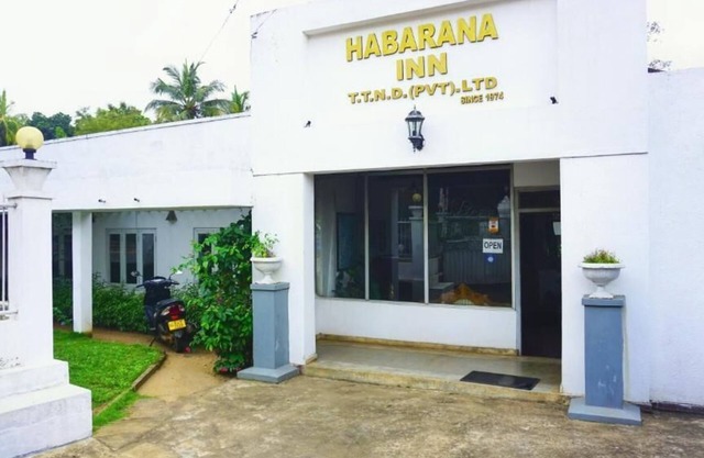 Habarana INN