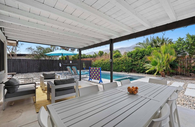 Hacienda Hideaway-3BD Great for Families