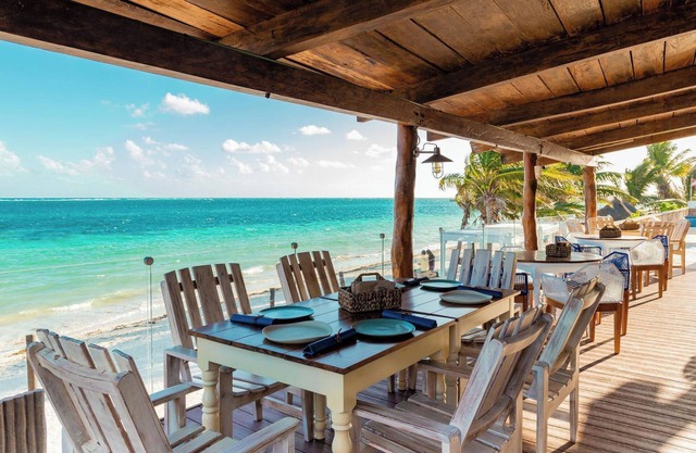Hacienda Morelos Beach Front Hotel