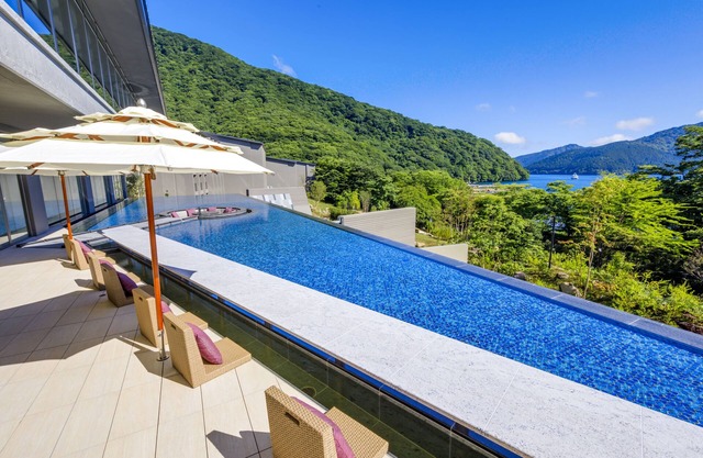 Hakone Ashinoko Hanaori