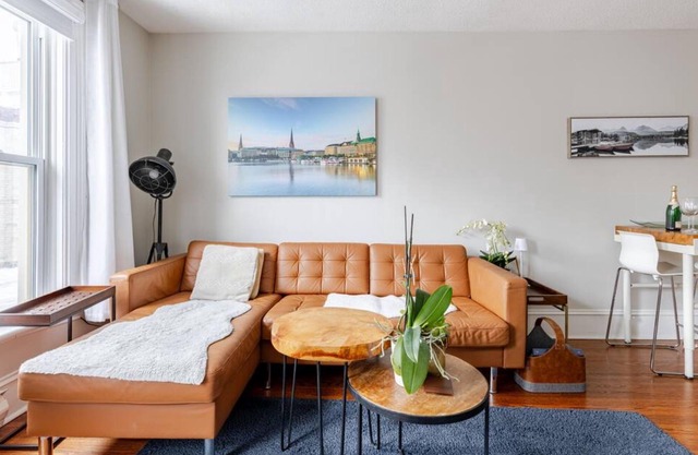 Hamburg - Stylish Heritage property with Park View