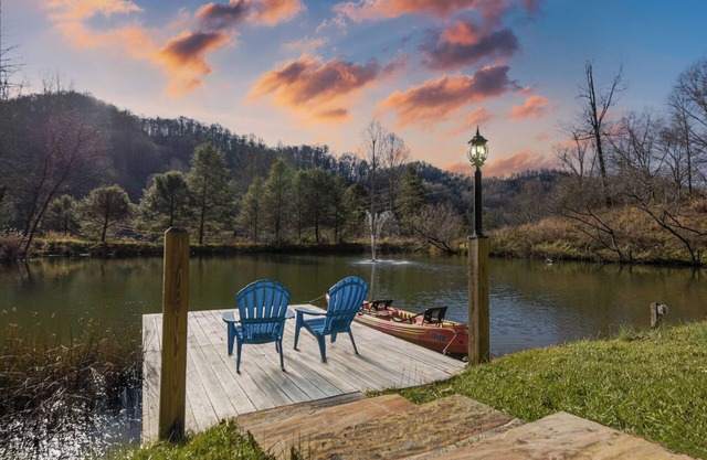 Hamersmith Hollow Retreat by AvantStay | Mountain Views