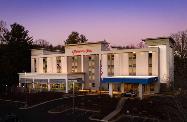 Hampton Inn Asheville-Tunnel Rd.