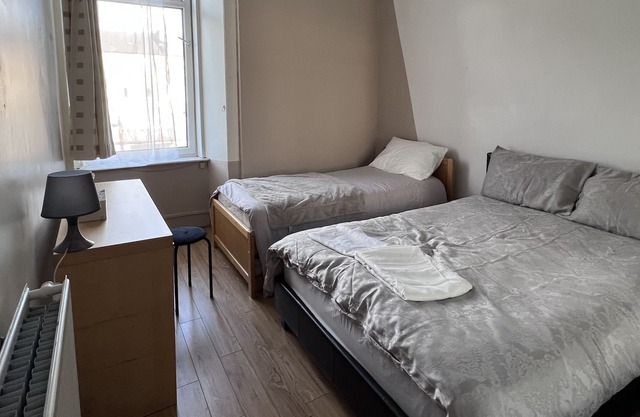 Happy Apartment