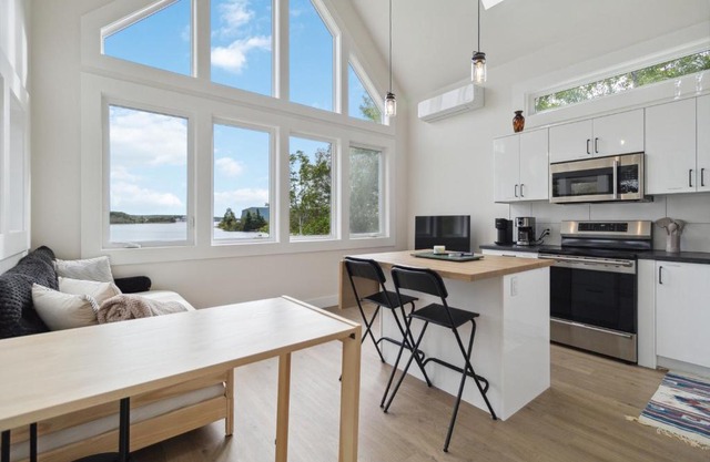 Harbour View Loft at Bells Cove