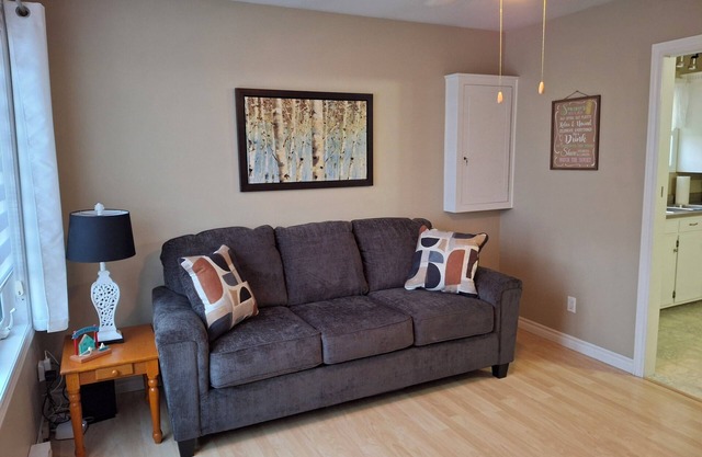 Harbourview Suite - A cool little suite for 2