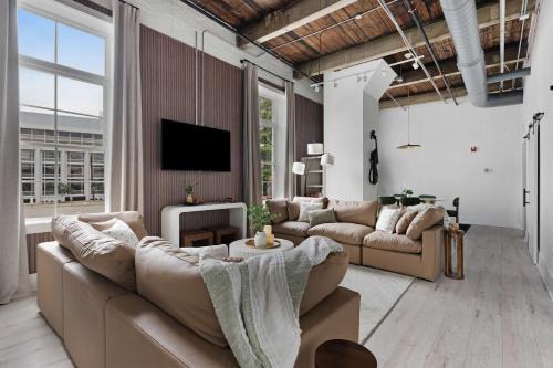 Harmony Hall by Maddox Hotel