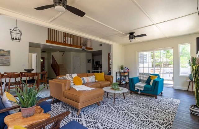 Harmony Ranch · Casual luxury! Safe-Private-Hottub-Firepit-1/2acre
