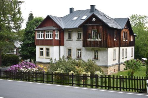 Haus Waldesheim