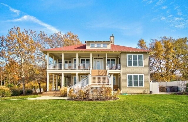Haven House on Lake Michigan