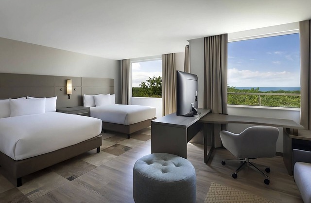 Haven of Indulgent Relaxation! Free Breakfast, Pet-friendly Property w/Pool