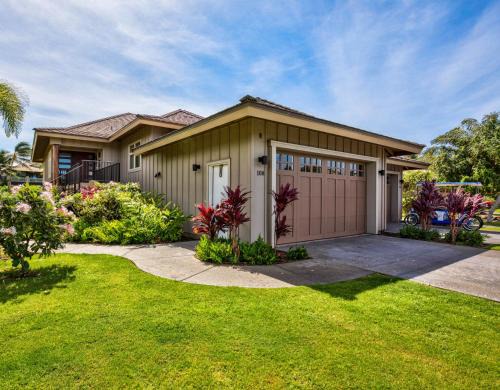 HAWAIIAN JEWEL Family friendly KaMilo 4BR Home Walk to Pauoa Beach