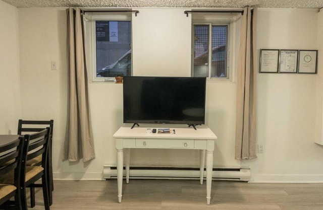 Heart of MTR for Memerable Experiance 2 backyard 7minMetro Fully Renovated & Equipped
