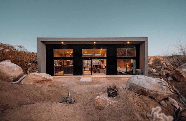 Heaven's Door: Pioneertown