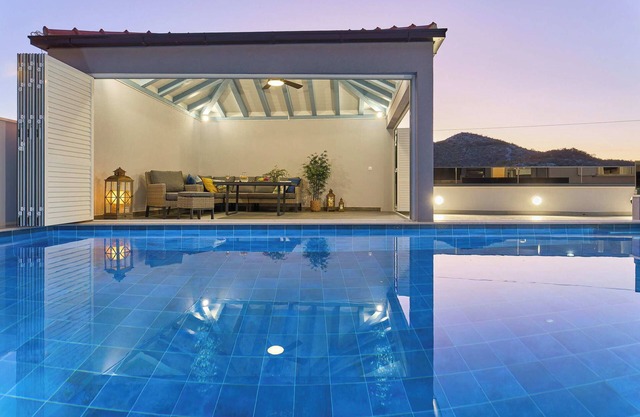 Hedera Estate, Villa Hedera XVI