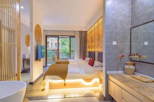 Heinemann Hotel Terrace Double Room B206 with Jacuzzi and local amenities