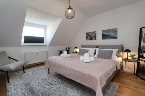 helloYOU apartments I Wohntraum am Wasser I Zentral I Parkplatz I Nahewein