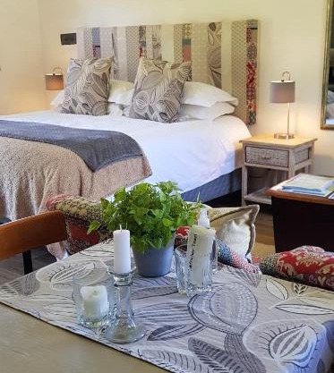 Hemel en Aarde Village Accommodation